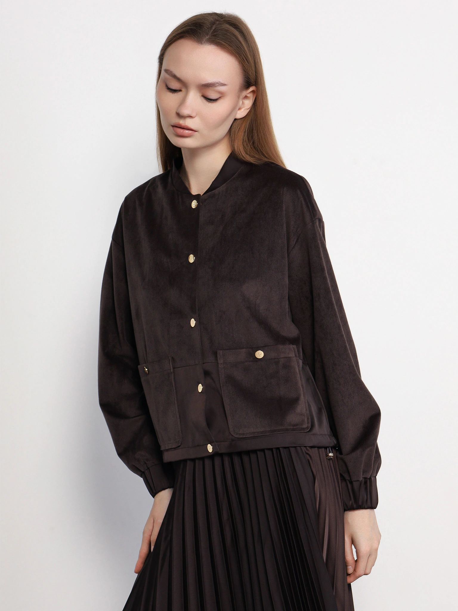 Жакет прямого кроя с кулиской по низу